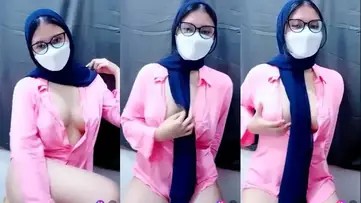 ABG Cantik Colmek Sange Berat Memek Muncrat